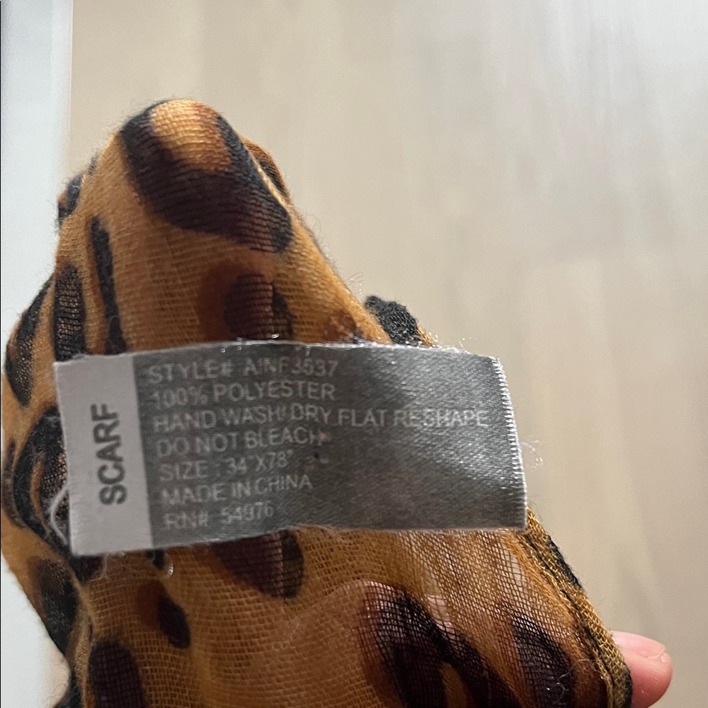 H&M Leopard Print Scarf - Brown and Black - Picture 3 of 4